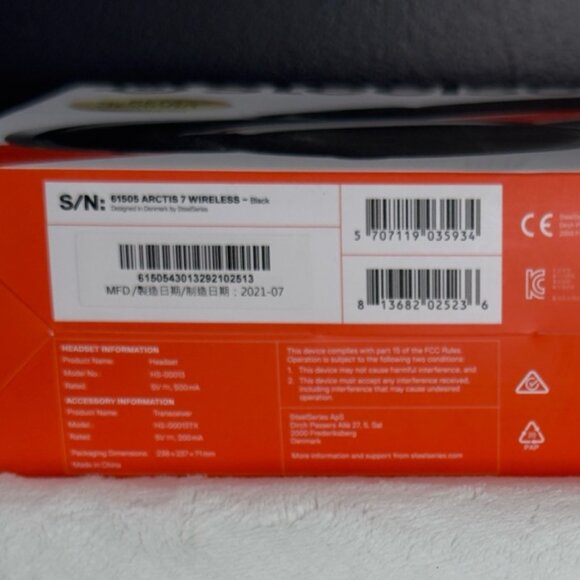 SteelSeries Arctis 7 Wireless Gaming Headset (Black) - Picture 6 of 9